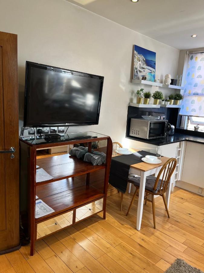 Stunning 1 Bedroom In Stunning Location - Mayfair Area ロンドン エクステリア 写真