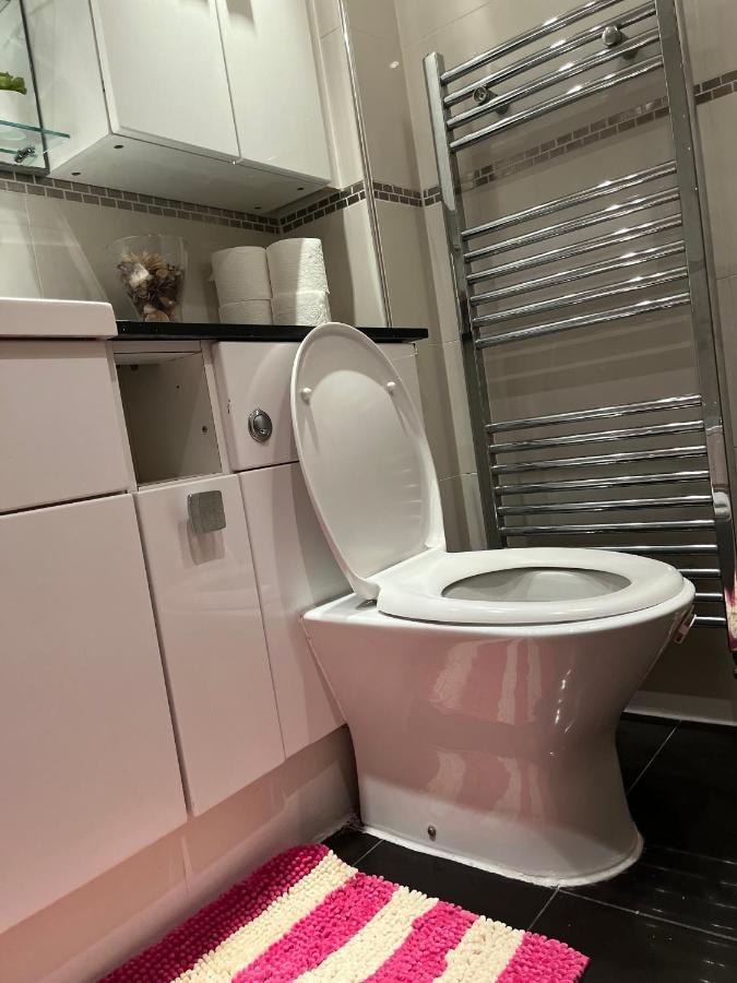 Stunning 1 Bedroom In Stunning Location - Mayfair Area ロンドン エクステリア 写真