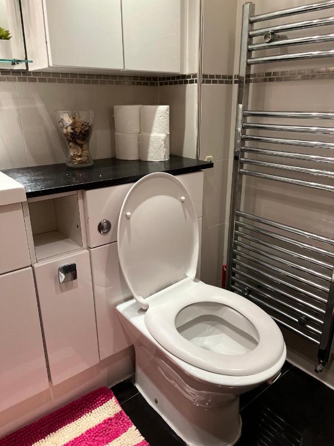 Stunning 1 Bedroom In Stunning Location - Mayfair Area ロンドン エクステリア 写真