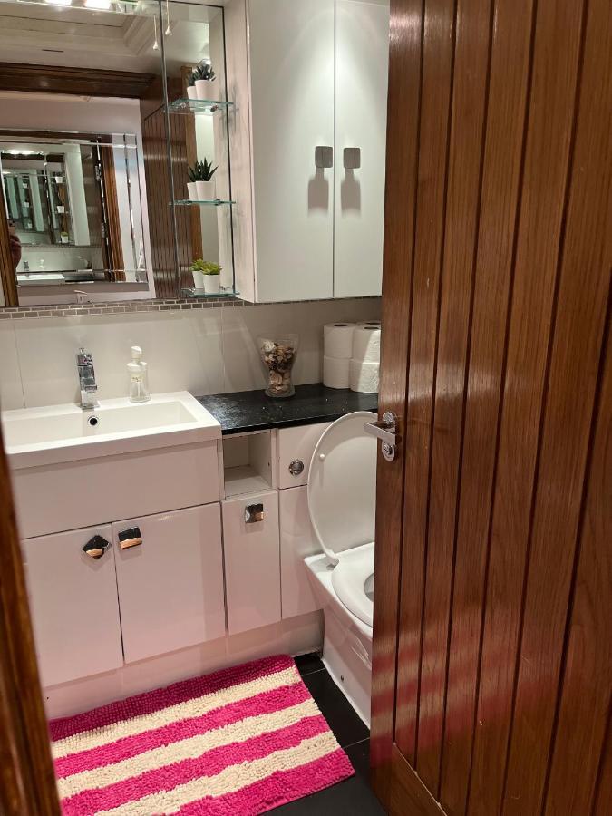 Stunning 1 Bedroom In Stunning Location - Mayfair Area ロンドン エクステリア 写真