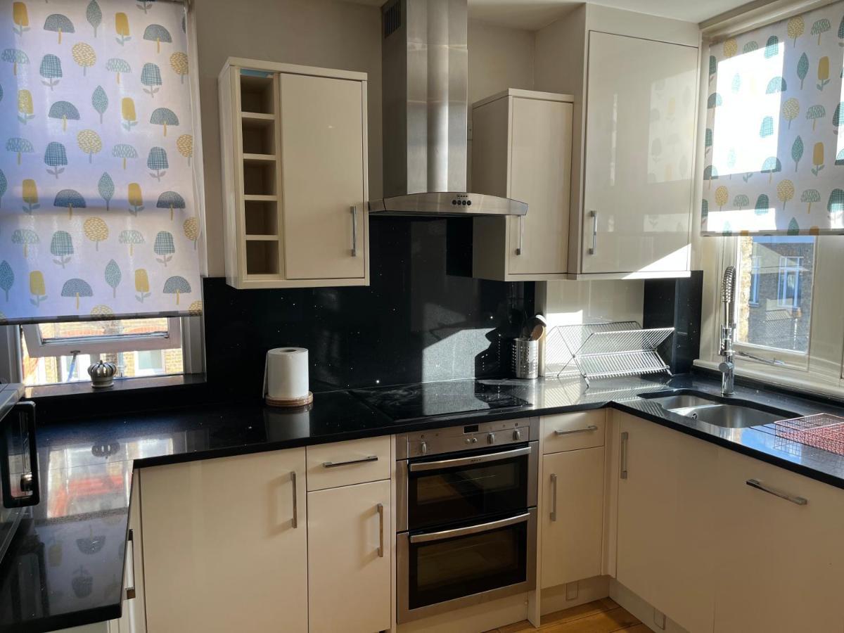 Stunning 1 Bedroom In Stunning Location - Mayfair Area ロンドン エクステリア 写真
