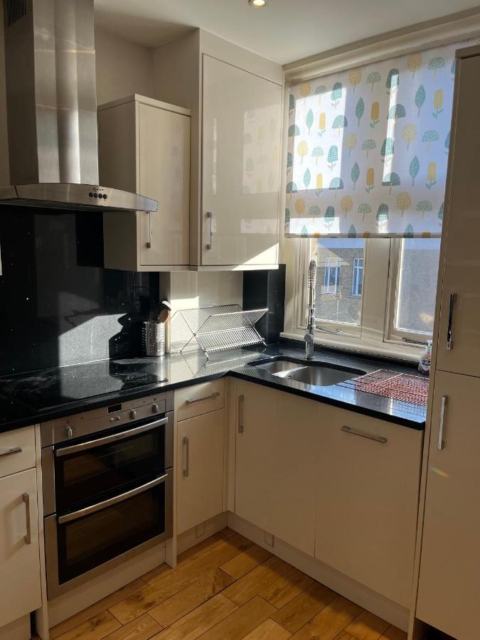 Stunning 1 Bedroom In Stunning Location - Mayfair Area ロンドン エクステリア 写真